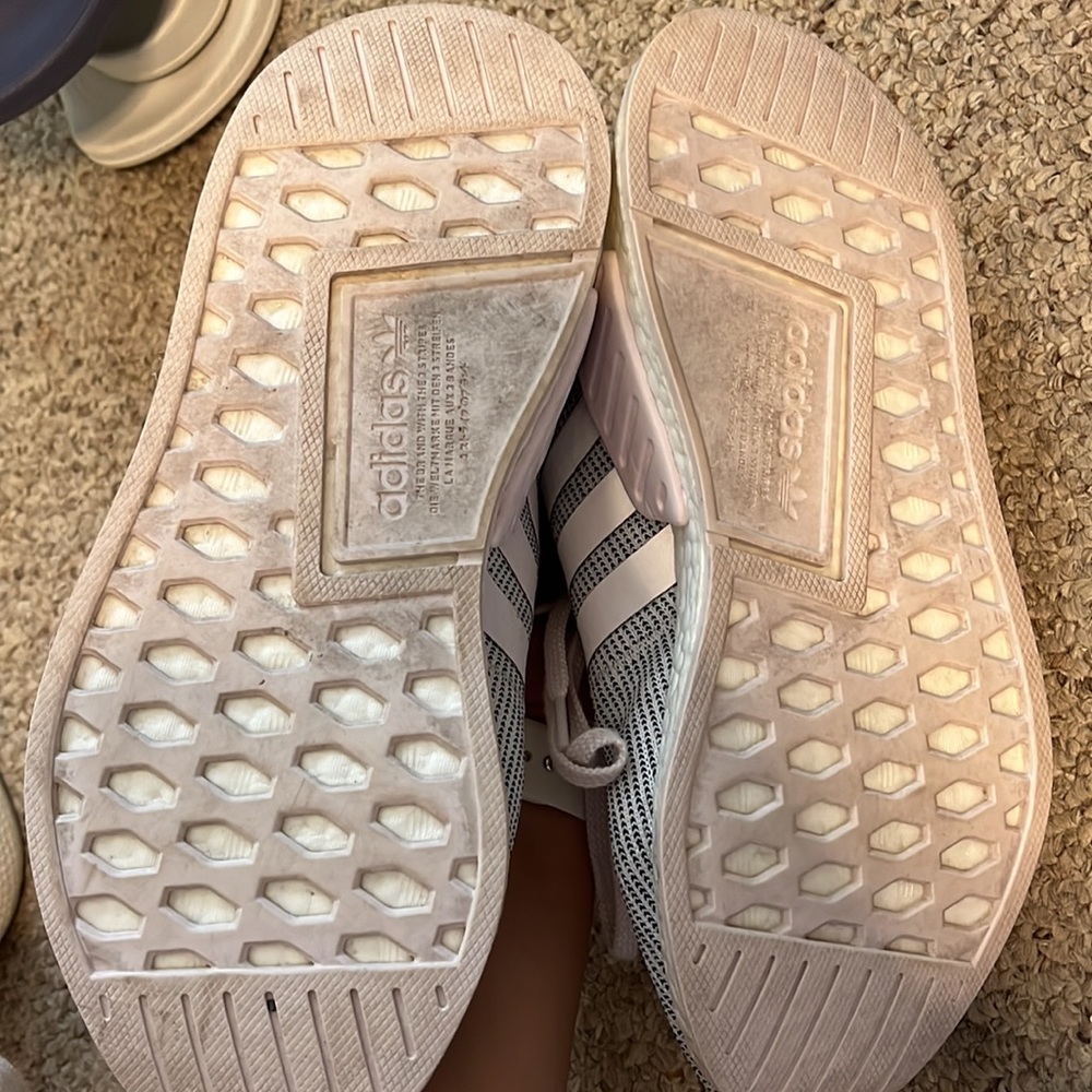 ADIDAS NMD - Picture 3 of 3